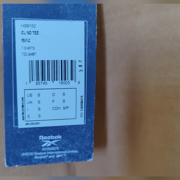 Long Reebok casual shirt - Picture 4 of 4